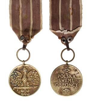 Zdjęcie 015. Awers i rewers Medalu Wojska noszonego przez sapera S. Serwańskiego.