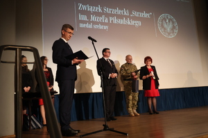 Uroczystość wręczenia medali Republicae Memoriae Meritum – Rzeszów, 22 kwietnia 2024. Fot. Katarzyna Gajda-Bator (IPN)