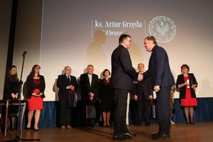 Andrzej Romaniak na uroczystości wręczenia medali Republicae Memoriae Meritum – Rzeszów, 22 kwietnia 2024. Fot. Katarzyna Gajda-Bator (IPN)